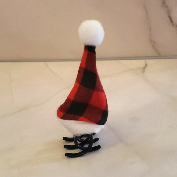 Christmas 5pc 1" Hair Claw Clip Set 2 Buffalo Plaid Santa Caps & 3 Beanies - Picture 5 of 12